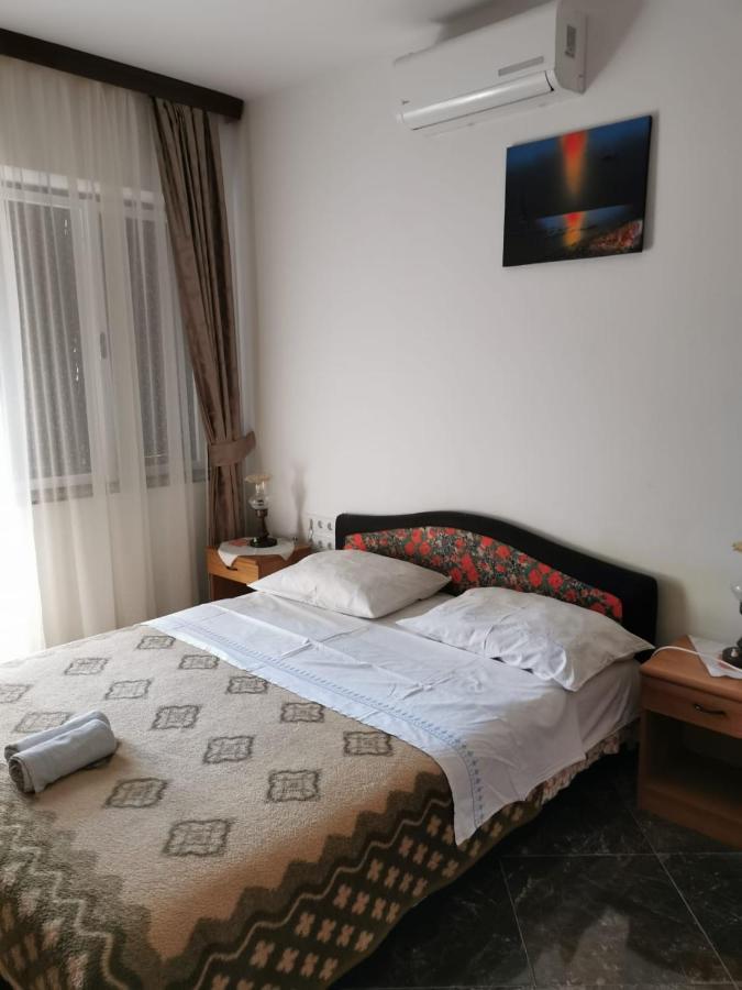 Apartment Dalmatini Tar-Vabriga Ngoại thất bức ảnh