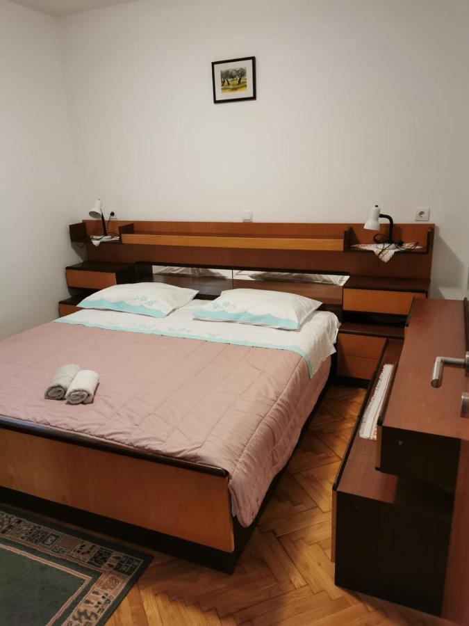 Apartment Dalmatini Tar-Vabriga Ngoại thất bức ảnh
