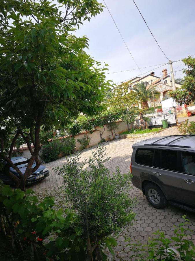 Apartment Dalmatini Tar-Vabriga Ngoại thất bức ảnh